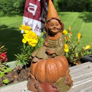 Retired Tom Clark gnome “Pumpkin”